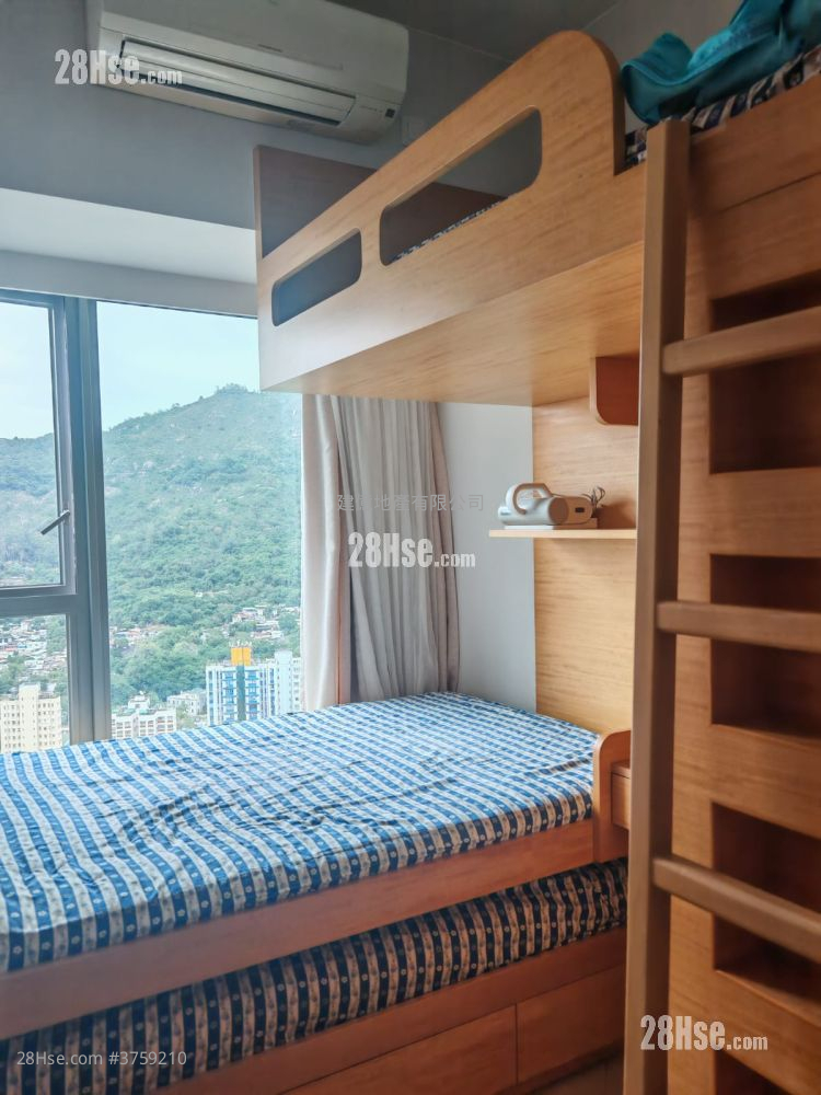 Century Gateway Sell 3 Bedrooms , 2 Bathrooms 661 ft²