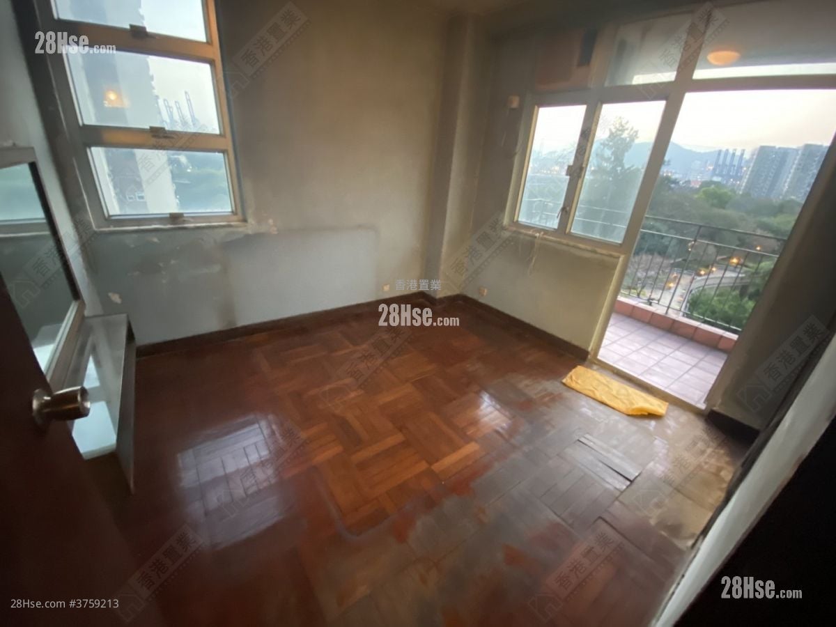 美孚新邨 售盘 3 房 906 平方尺