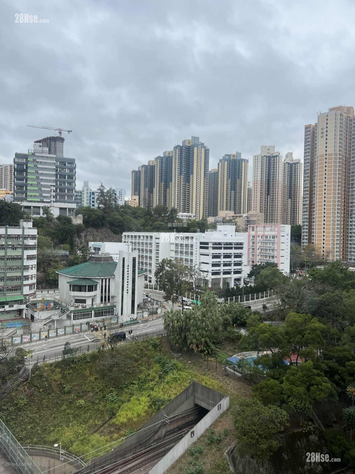 葵涌中心 售盘 2 房 351 平方尺