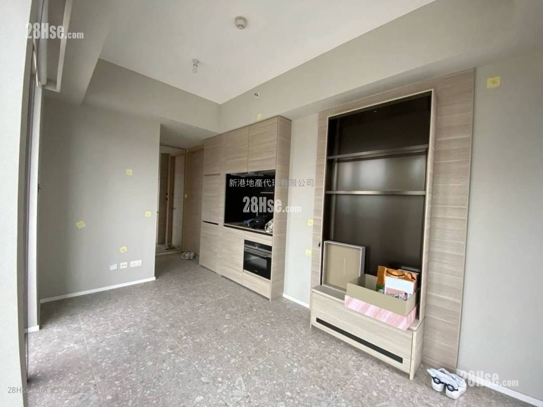 Artisan Garden Sell 1 Bedroom , 1 Bathroom 319 ft²