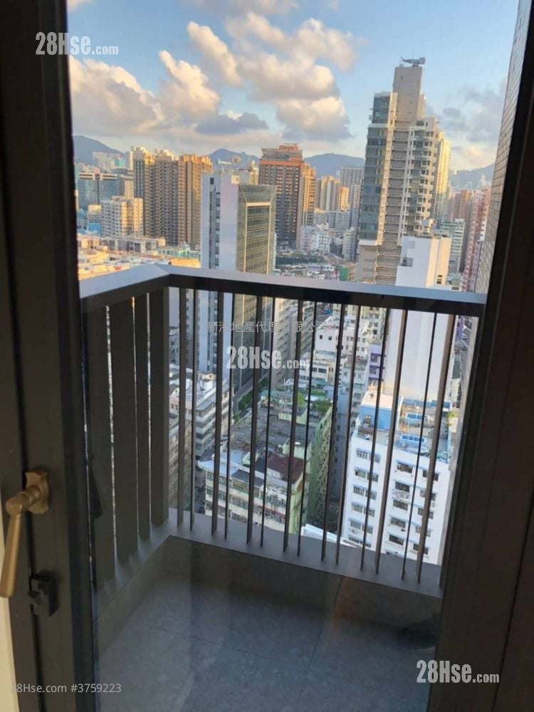 Artisan Garden Sell 1 Bedroom , 1 Bathroom 319 ft²