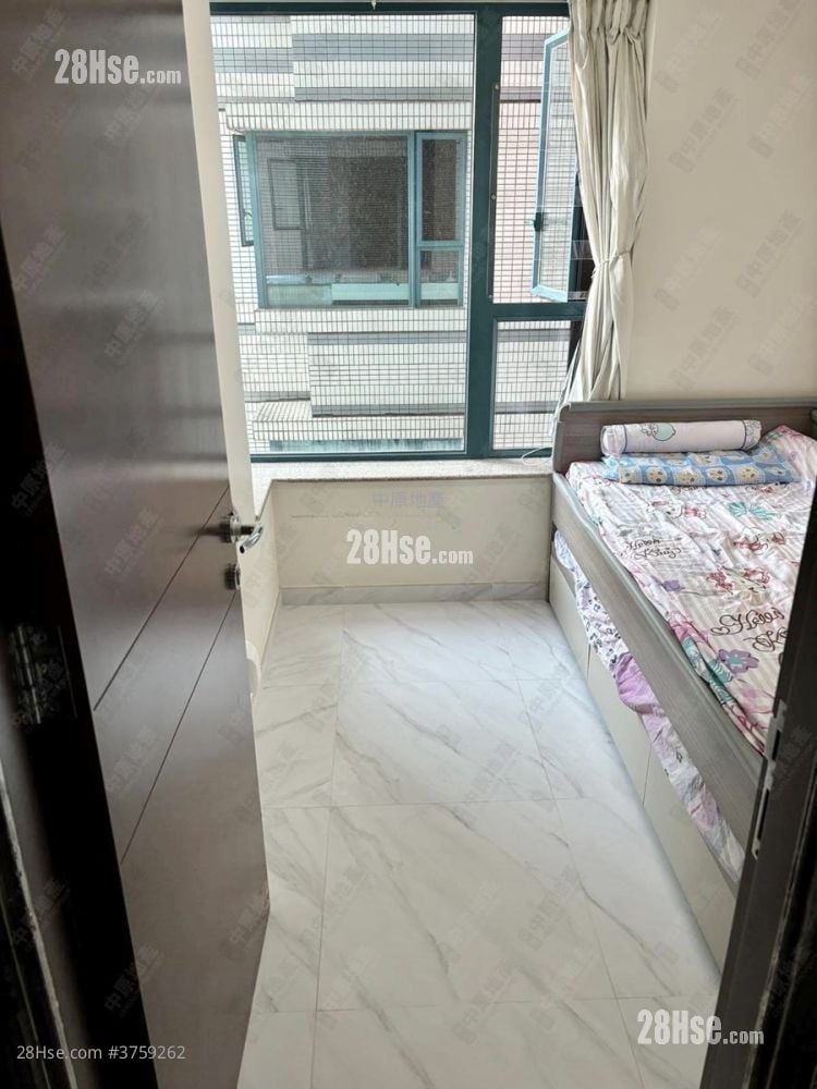 The Long Beach Sell 2 Bedrooms , 1 Bathroom 550 ft²