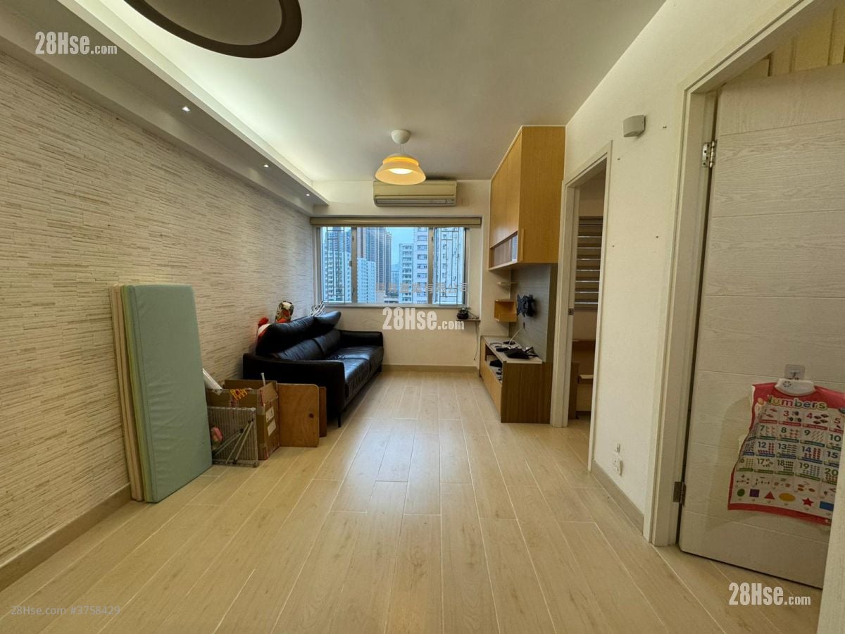 Whampoa Estate Sell 2 Bedrooms , 1 Bathroom 413 ft²