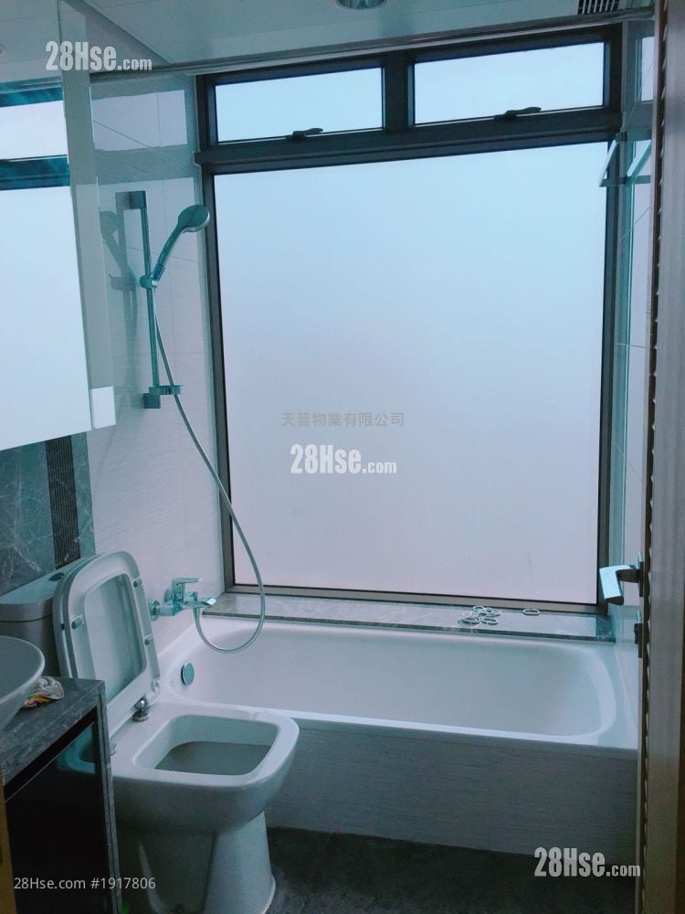 Viva Sell 1 Bedroom , 1 Bathroom 331 ft²