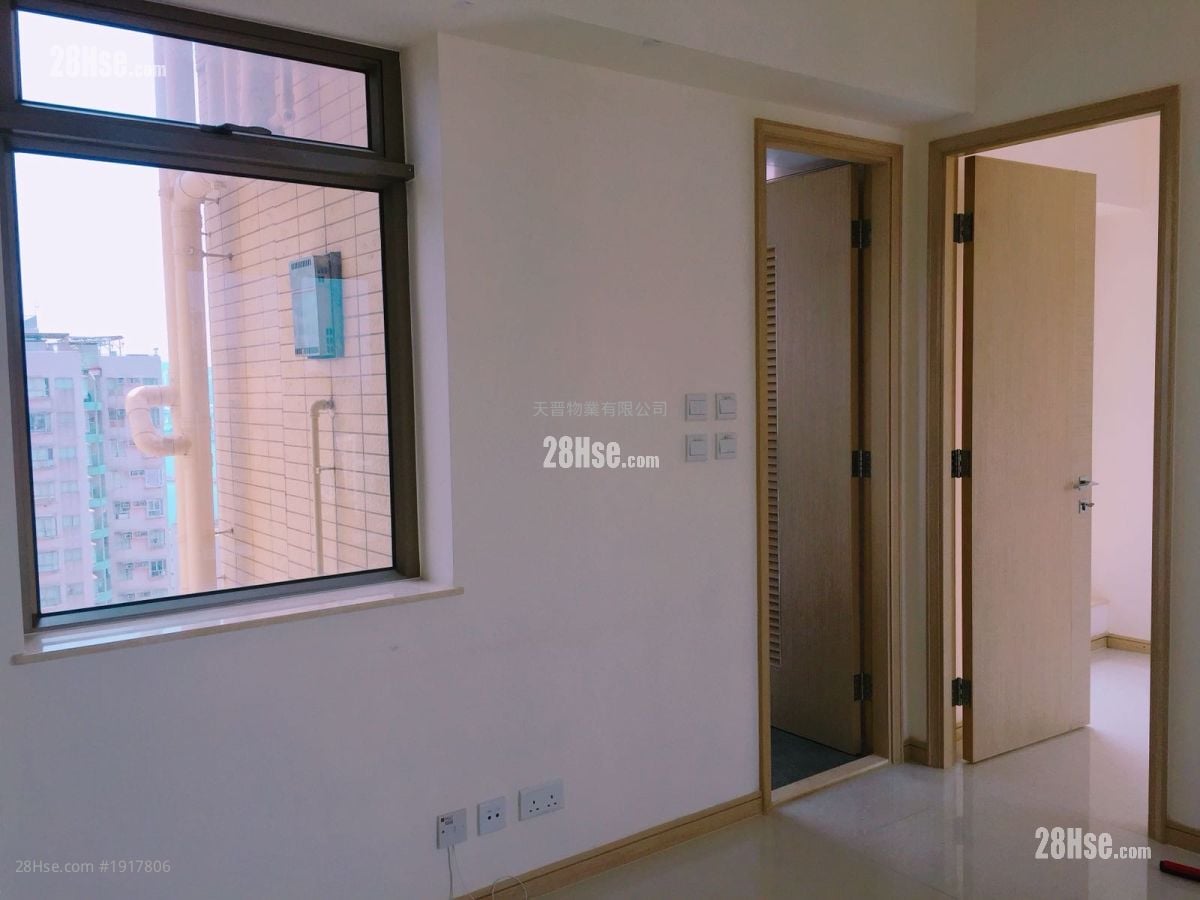 Viva Sell 1 Bedroom , 1 Bathroom 331 ft²