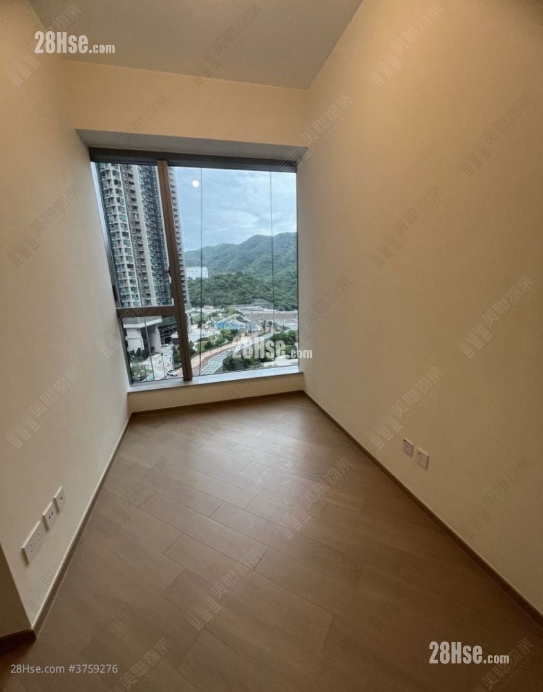 Villa Garda I Sell 2 Bedrooms , 1 Bathroom 455 ft²