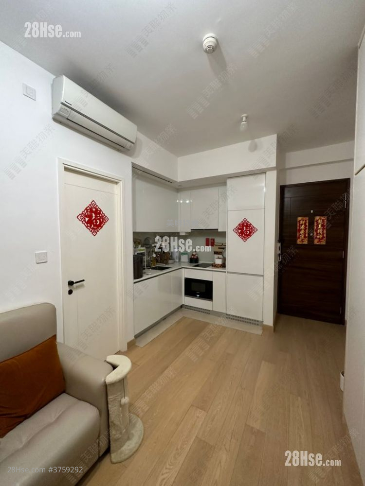 Savannah Sell 1 Bedroom , 1 Bathroom 330 ft²