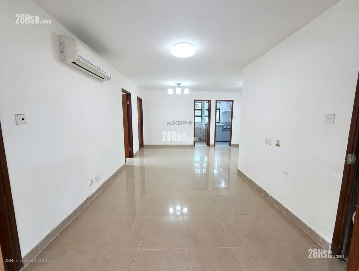 村屋 租盤 開放式間隔 , 1 浴室 700 平方呎