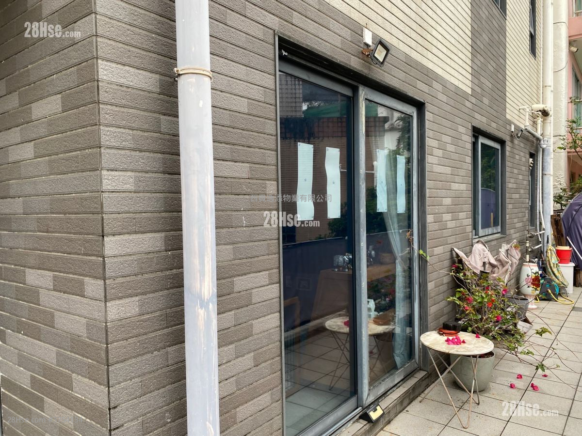 村屋 租盤 2 房 , 1 浴室