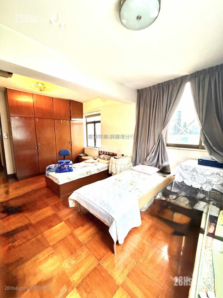 海滨大厦 售盘 3 房 , 2 浴室 1,196 平方尺