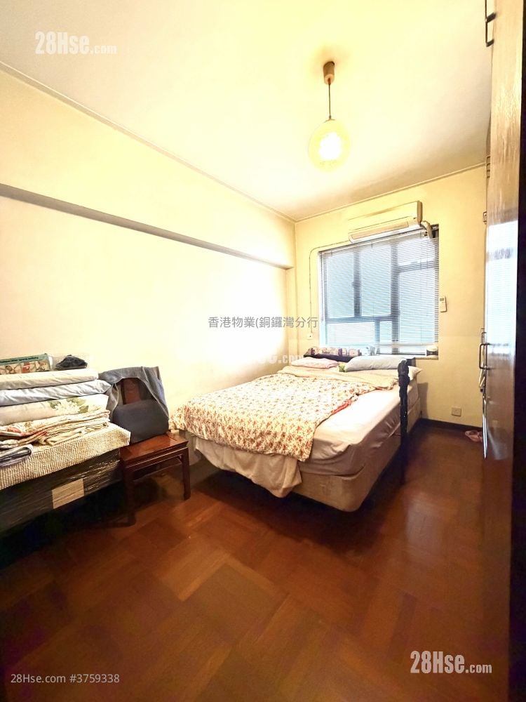 海滨大厦 售盘 3 房 , 2 浴室 1,196 平方尺