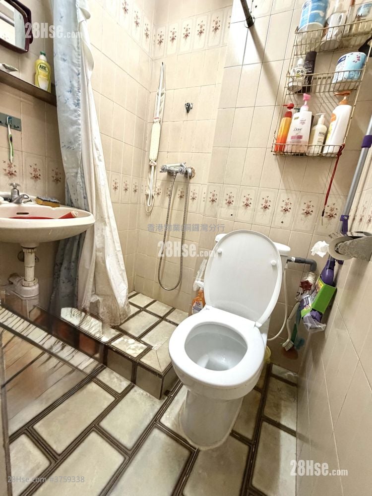 海滨大厦 售盘 3 房 , 2 浴室 1,196 平方尺