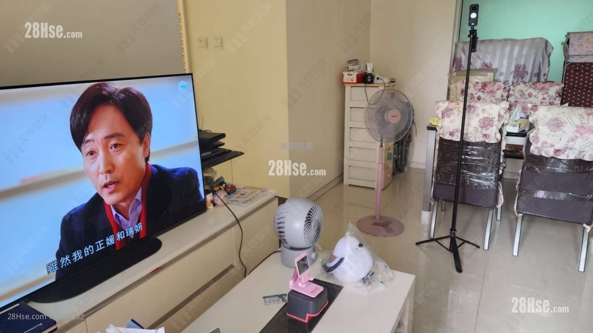 峻滢 售盘 3 房 694 平方尺