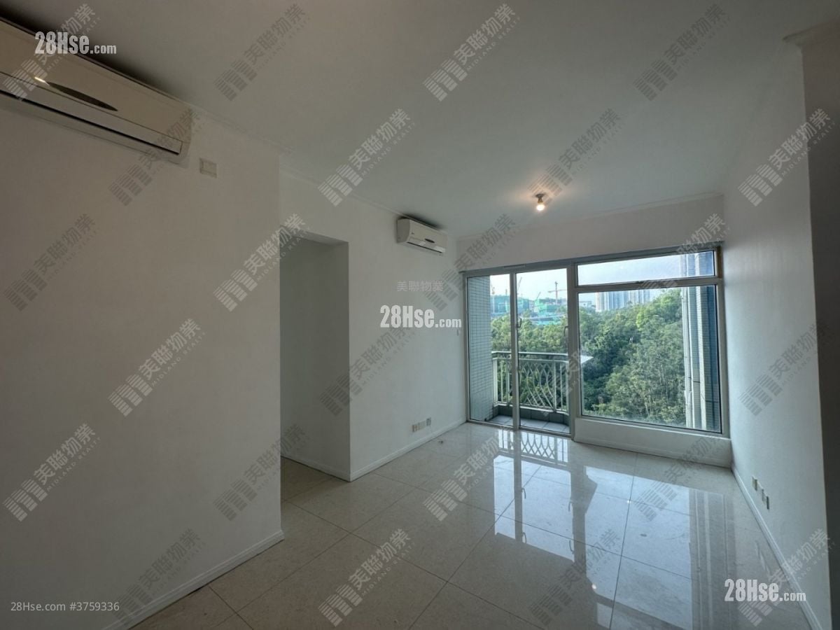 峻滢 售盘 3 房 738 平方尺