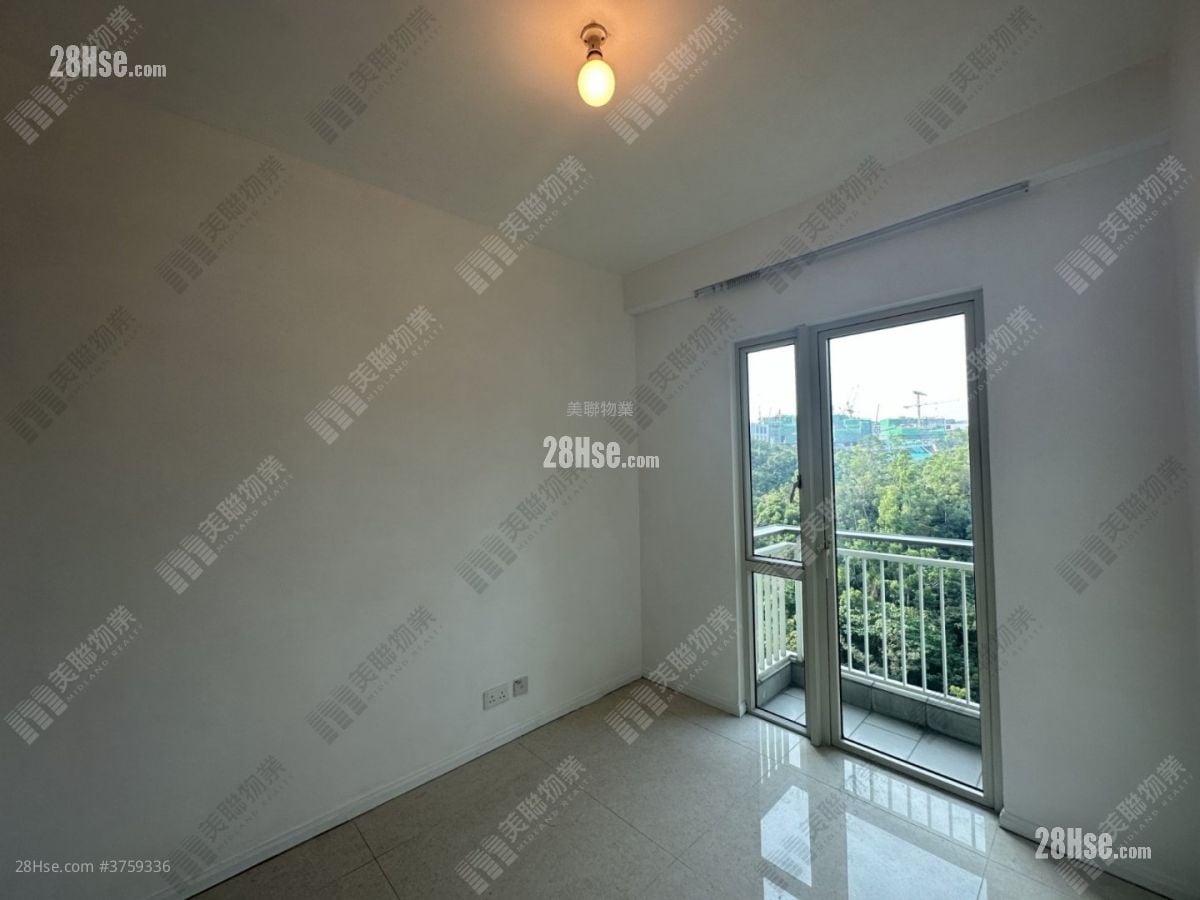 峻滢 售盘 3 房 738 平方尺