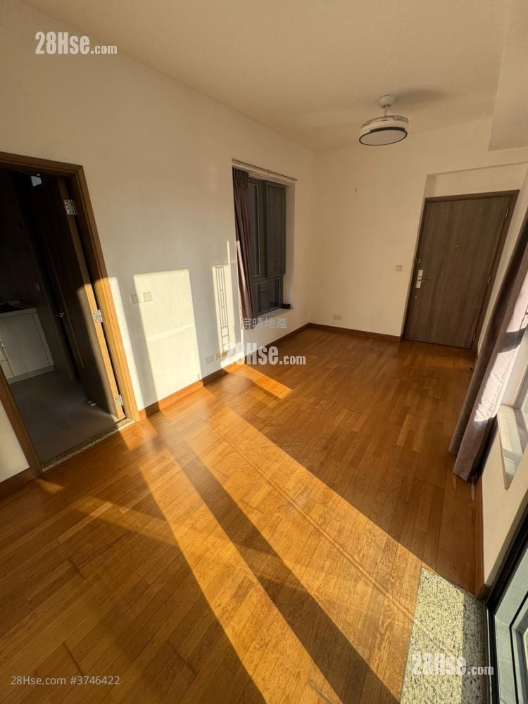 Heya Star Sell 2 Bedrooms , 1 Bathroom 520 ft²