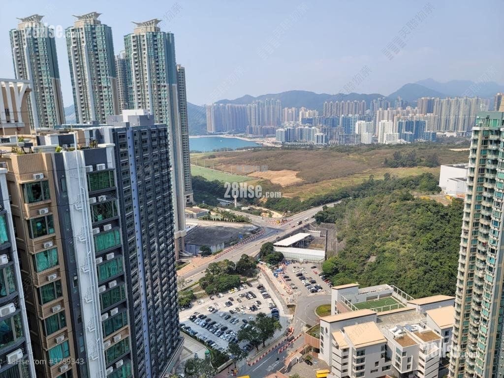 峻滢 售盘 3 房 750 平方尺