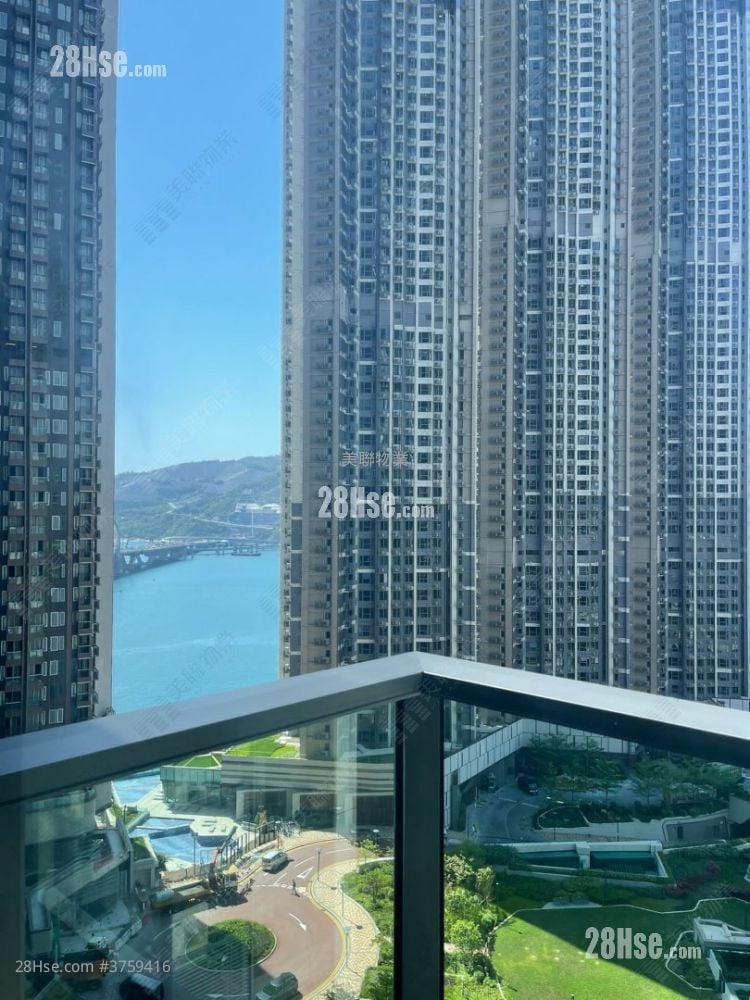 Grand Marini Sell 3 Bedrooms 652 ft²