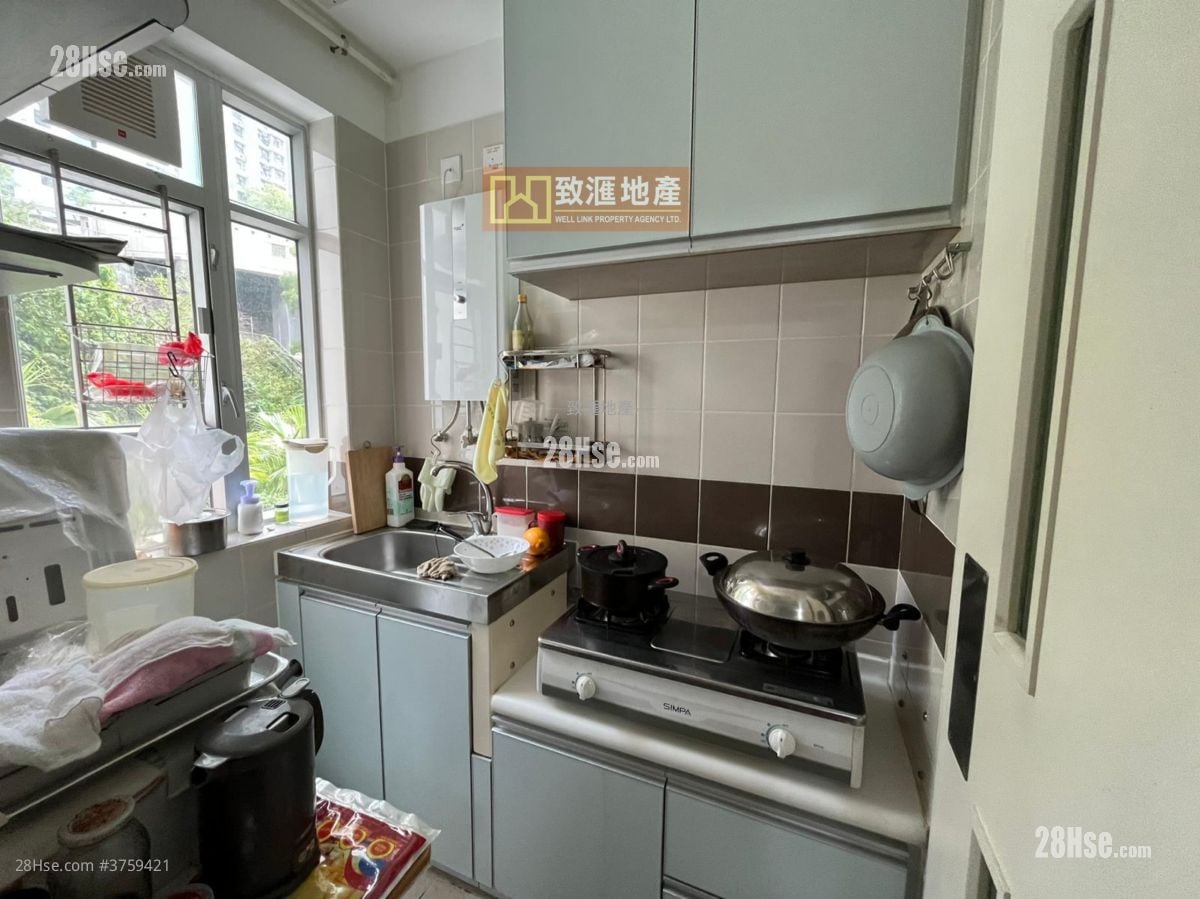 Sheung Man Court Sell 1 Bedroom 292 ft²