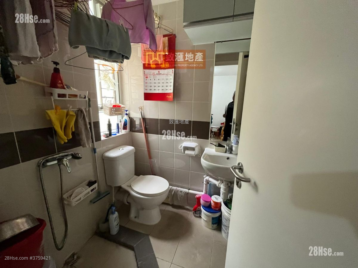 Sheung Man Court Sell 1 Bedroom 292 ft²