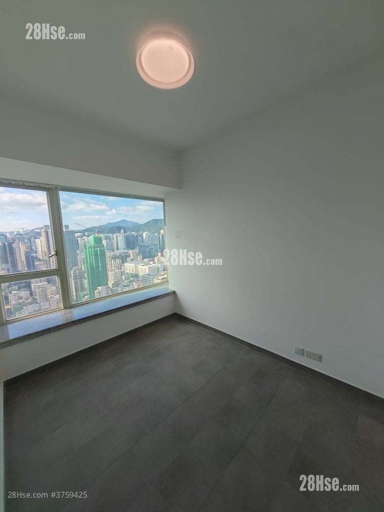 Shining Heights Sell 2 Bedrooms , 1 Bathroom 555 ft²