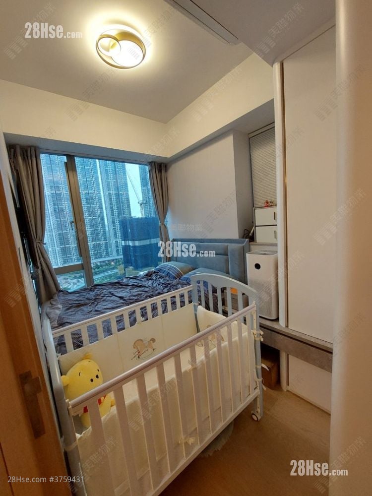 Marini Sell 2 Bedrooms 467 ft²