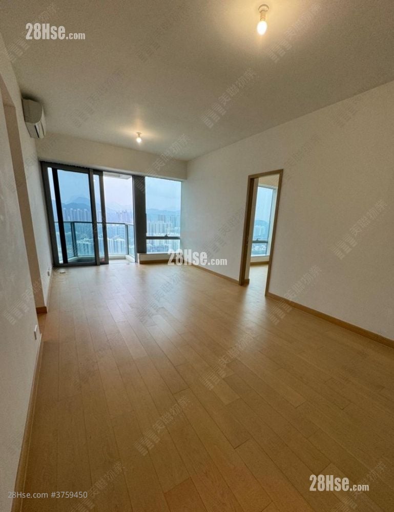 MALIBU 售盘 4 房 1,087 平方尺