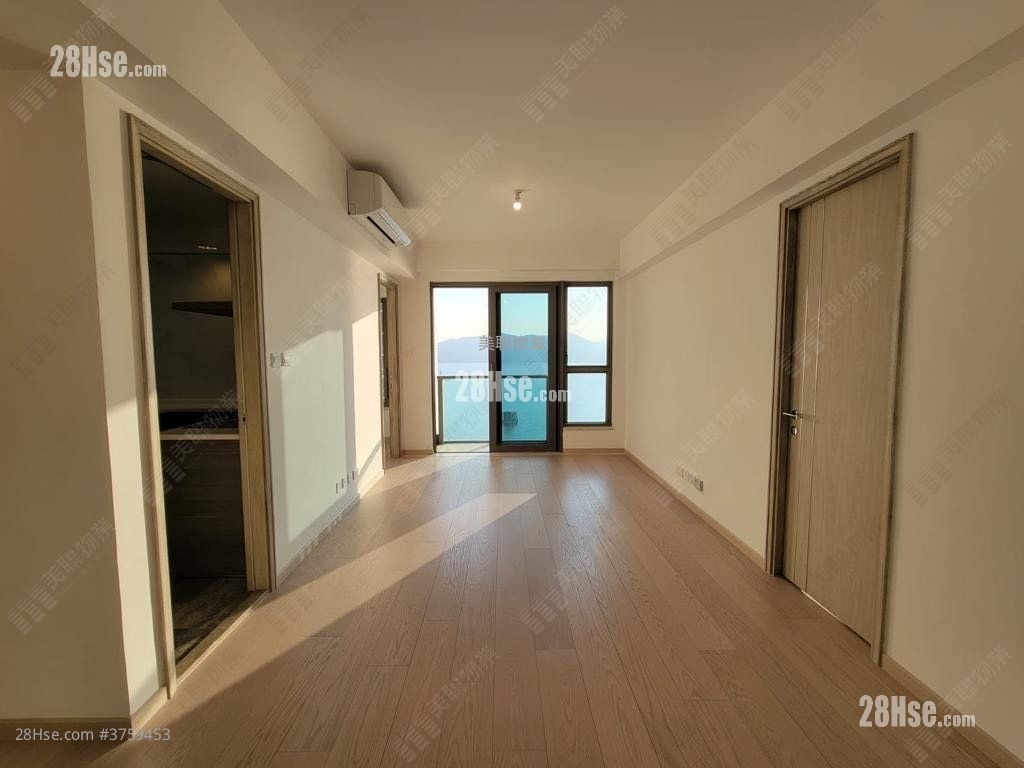 Sea To Sky Sell 3 Bedrooms 791 ft²