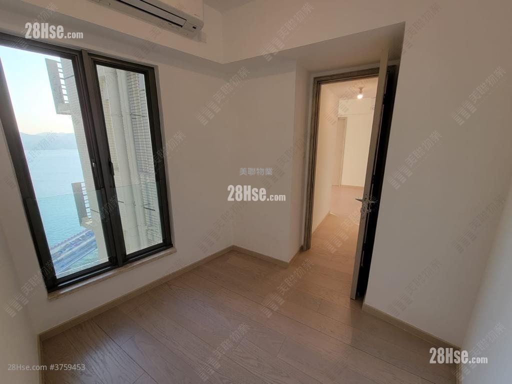 Sea To Sky Sell 3 Bedrooms 791 ft²
