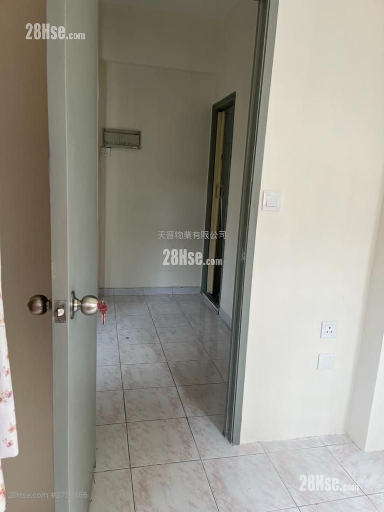 Chung Nam Mansion Sell 2 Bedrooms , 1 Bathroom 329 ft²