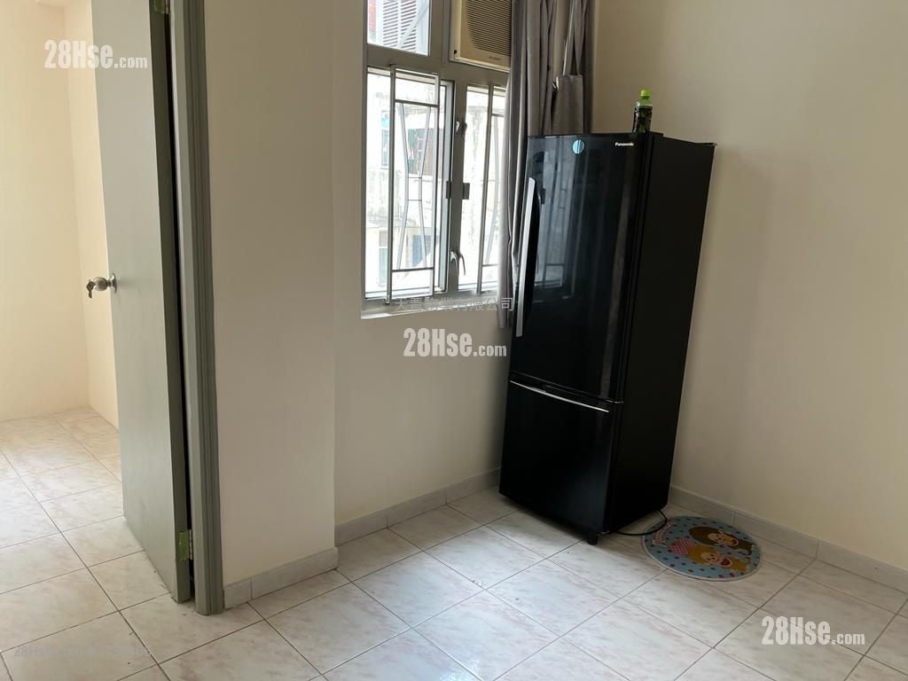 Chung Nam Mansion Sell 2 Bedrooms , 1 Bathroom 329 ft²