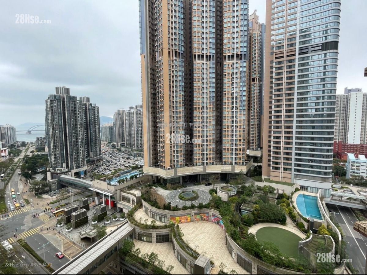 The Grandiose Rental 2 Bedrooms , 1 Bathroom 456 ft²