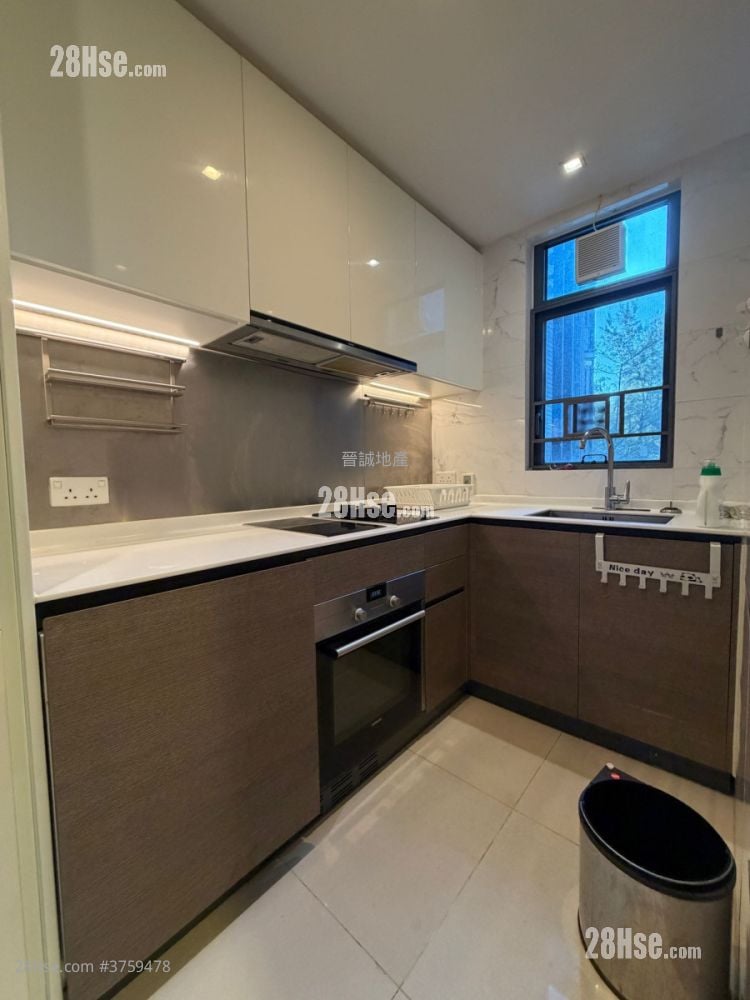 The Bloomsway Sell 2 Bedrooms , 1 Bathroom 586 ft²