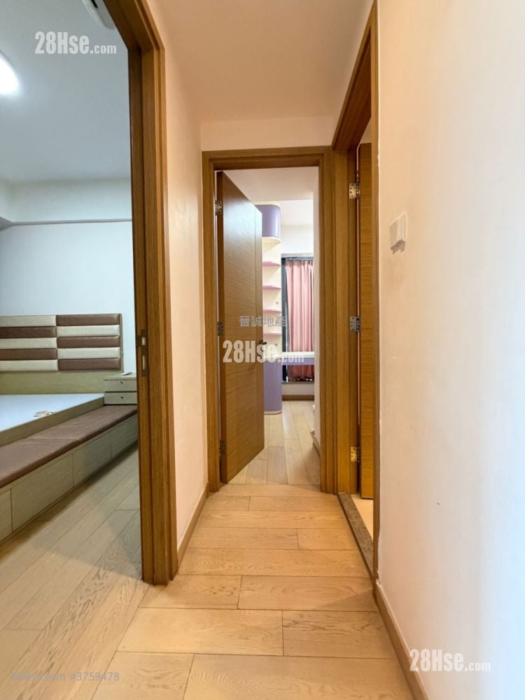 The Bloomsway Sell 2 Bedrooms , 1 Bathroom 586 ft²