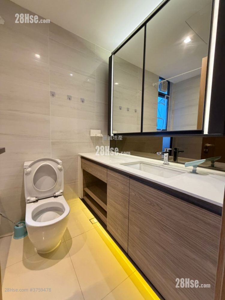 The Bloomsway Sell 2 Bedrooms , 1 Bathroom 586 ft²