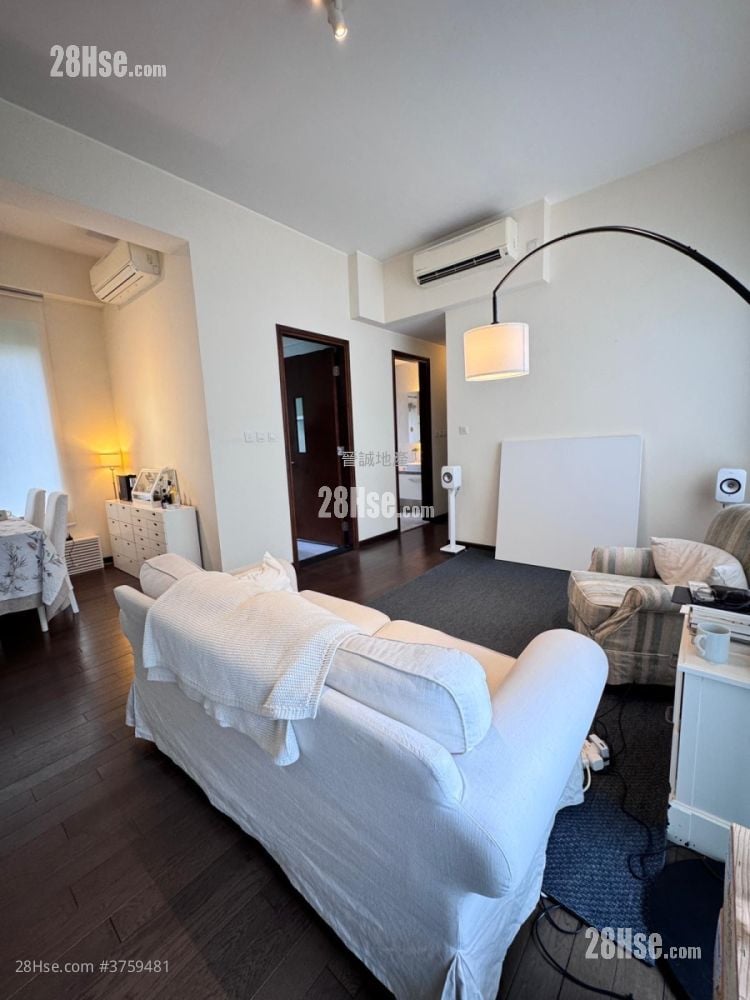 南岸 售盘 3 房 , 2 浴室 928 平方尺