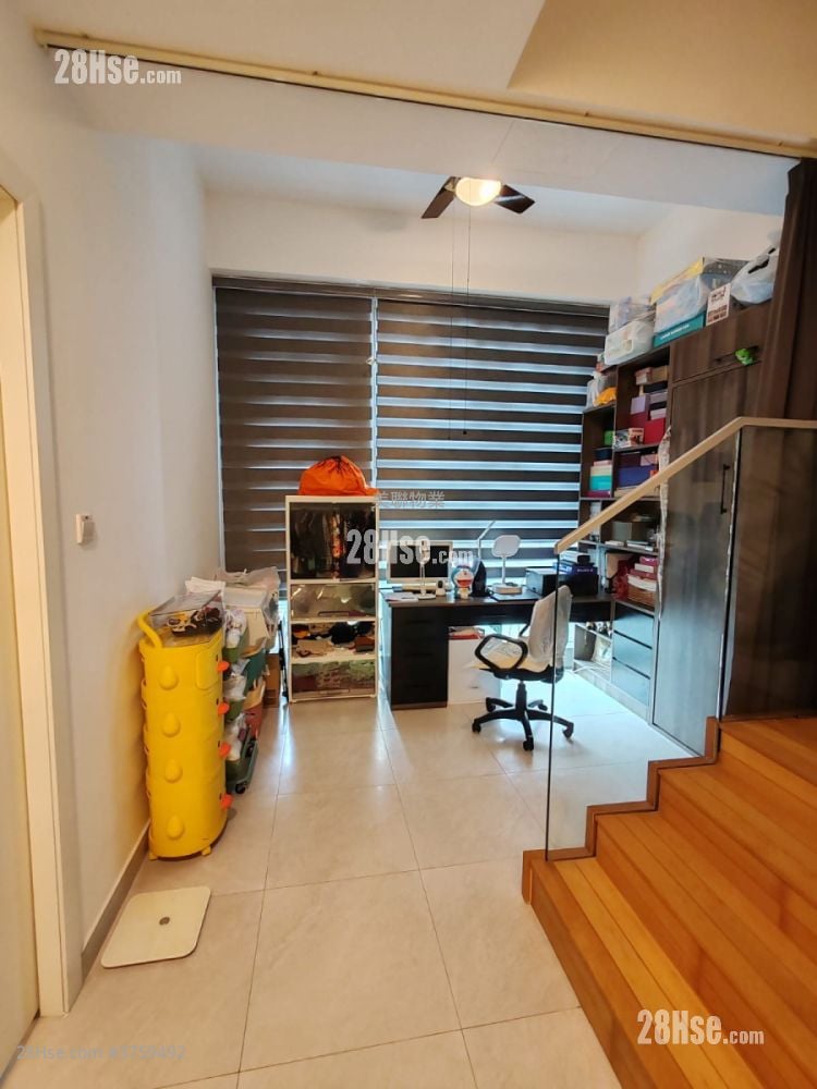 One Hyde Park Sell 3 Bedrooms , 5+ Bathrooms 1,946 ft²