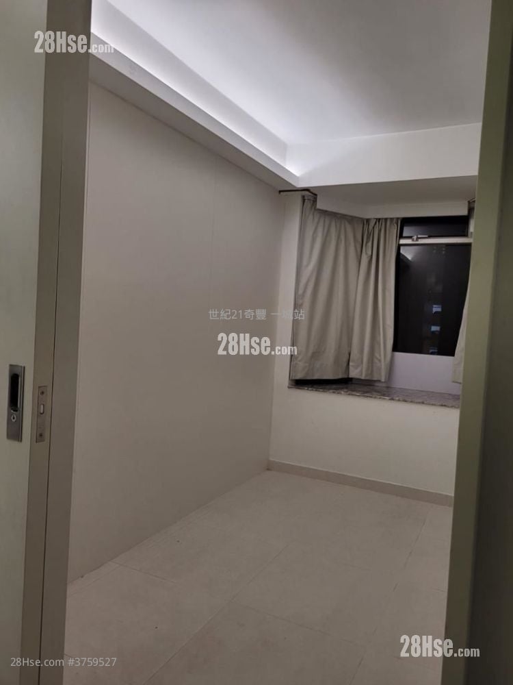 沙田第一城 售盘 3 房 , 2 浴室 853 平方尺