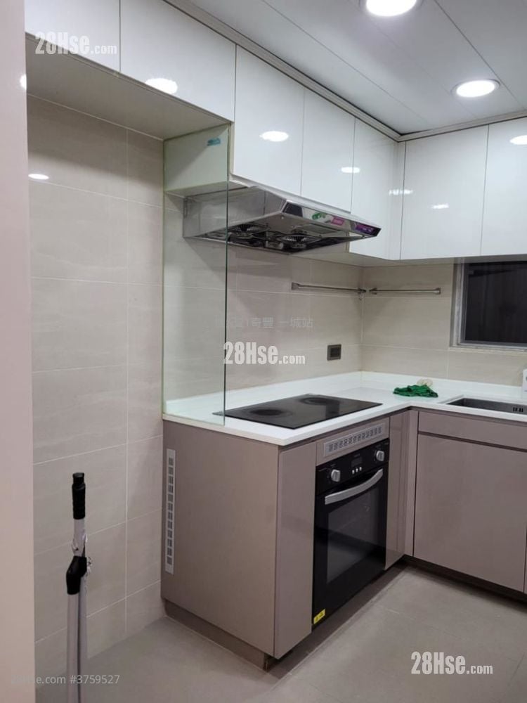 沙田第一城 售盘 3 房 , 2 浴室 853 平方尺