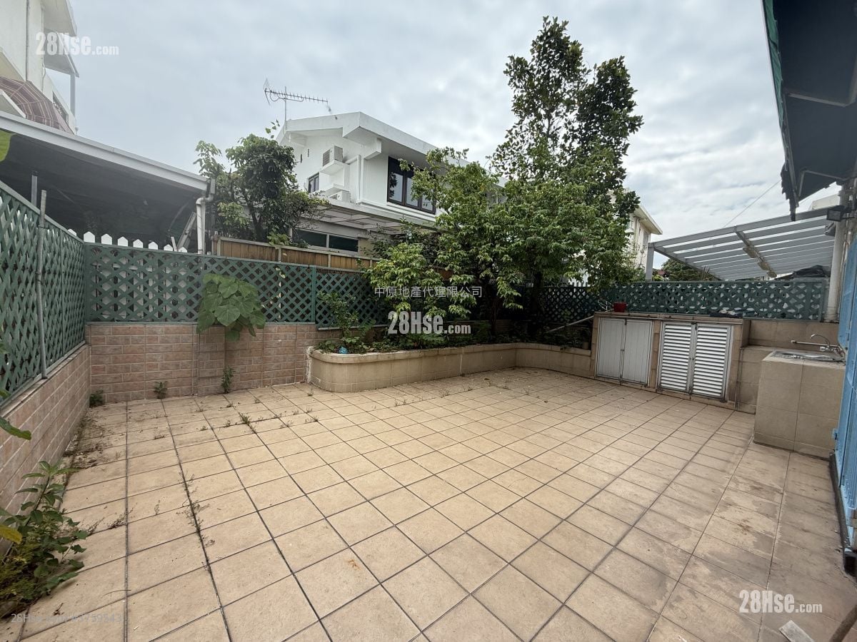 Fairview Park Sell 3 Bedrooms 950 ft²