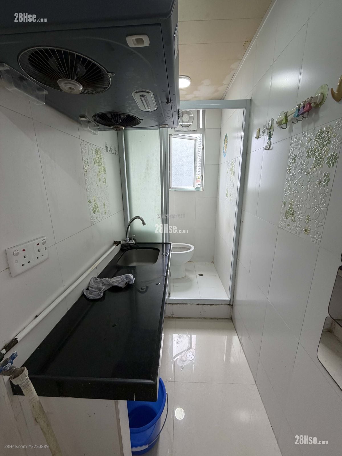 唐樓 租盤 110 平方呎