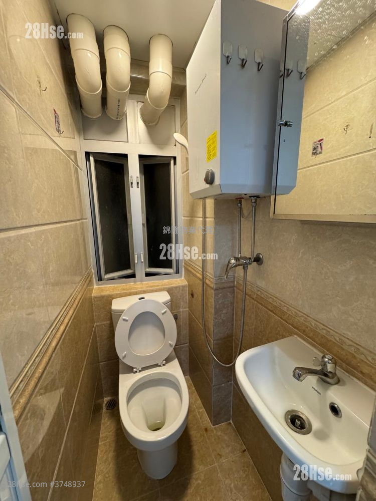 益豐大廈 租盤 1 房 , 1 浴室 180 平方呎