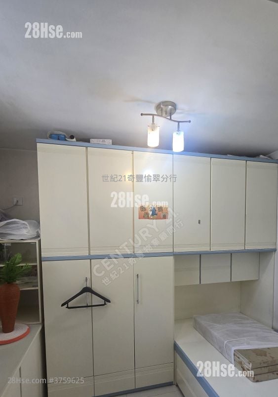 愉翠苑 售盘 2 房 , 1 浴室 510 平方尺