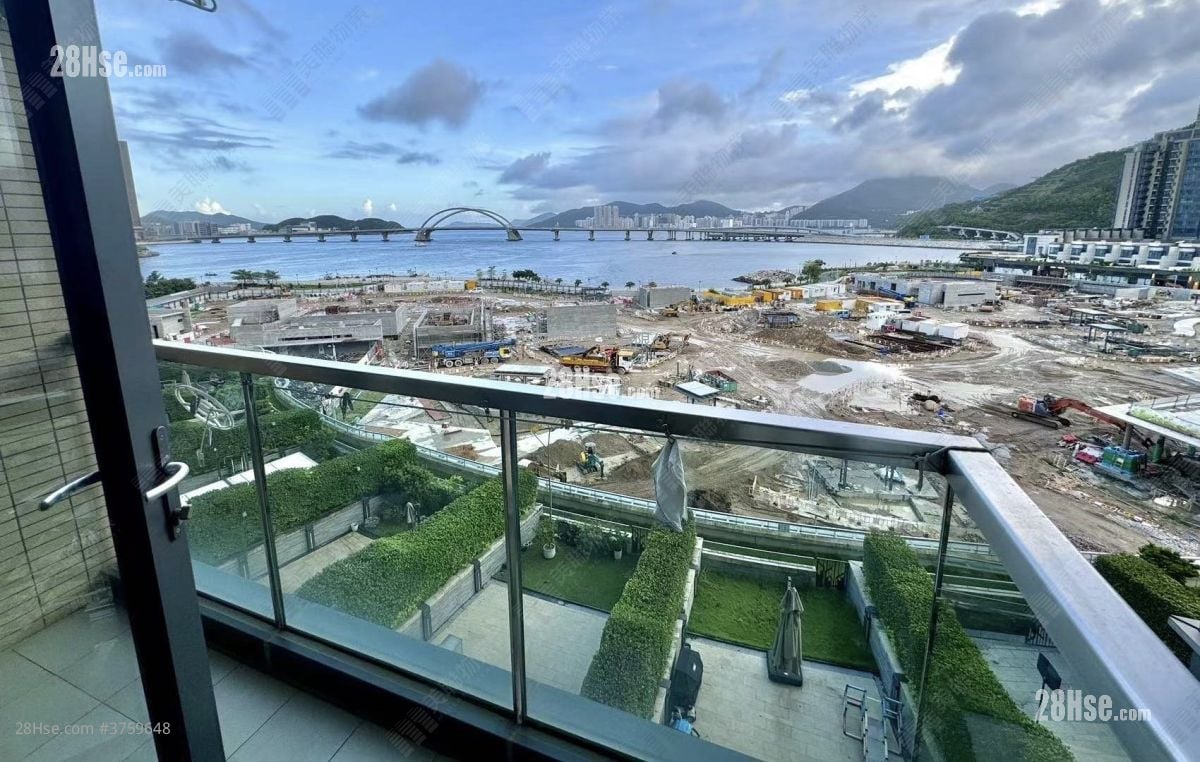 The Wings Sell 4 Bedrooms , 2 Bathrooms 977 ft²