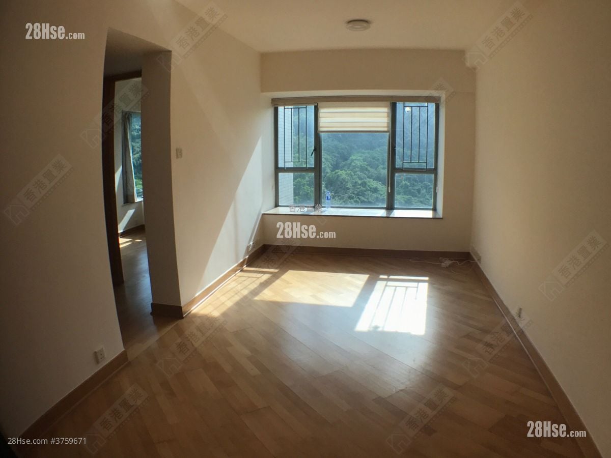 维景湾畔 售盘 2 房 , 1 浴室 511 平方尺