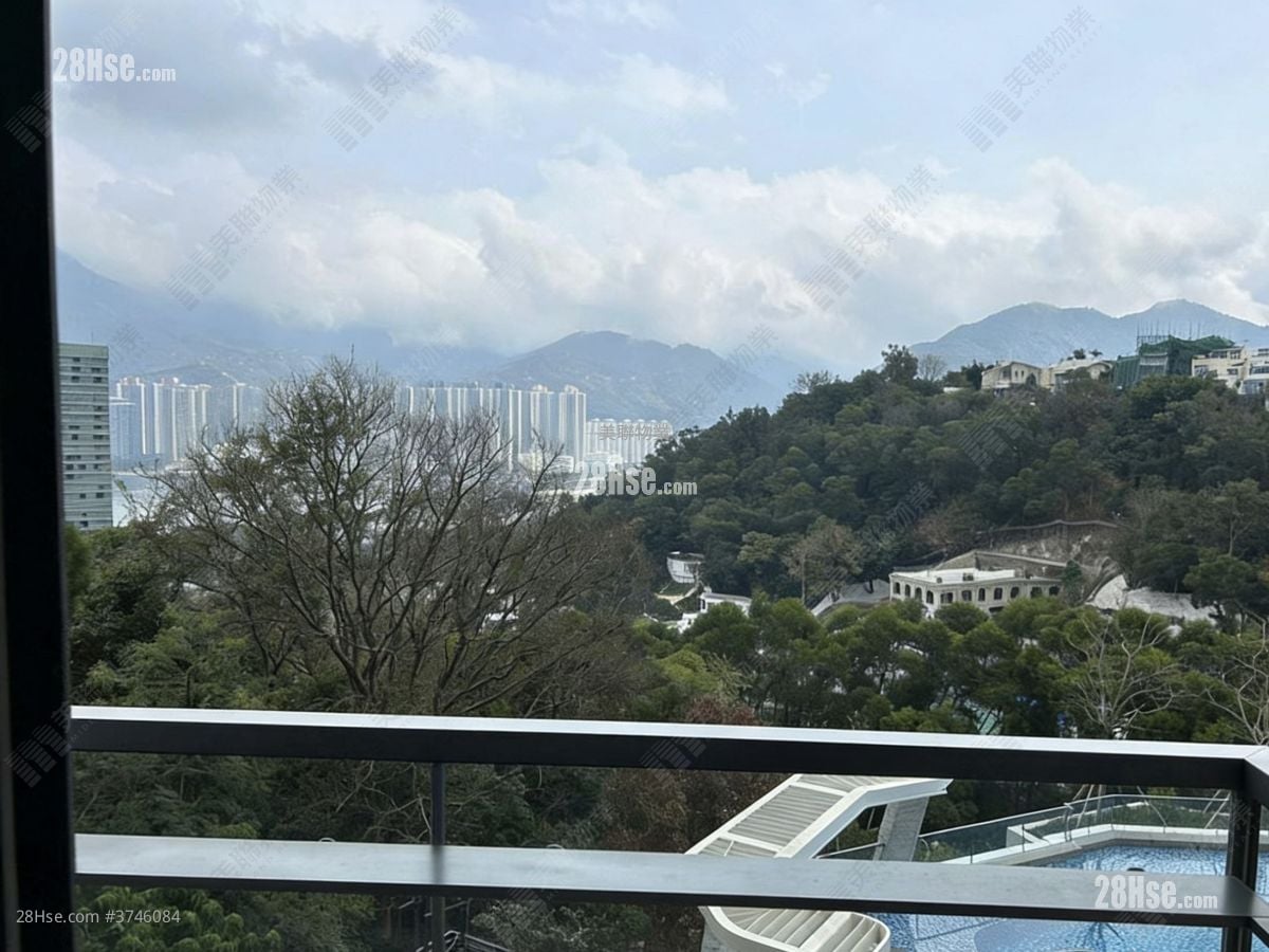 El Futuro Sell 4 Bedrooms , 4 Bathrooms 1,226 ft²