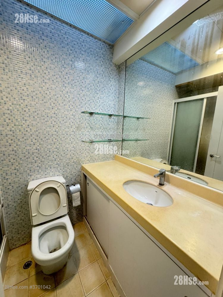 倚龙山庄 售盘 3 房 , 2 浴室 1,551 平方尺