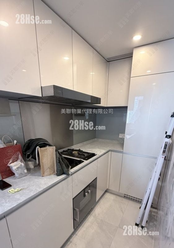 The Coast Line Sell 3 Bedrooms 707 ft²