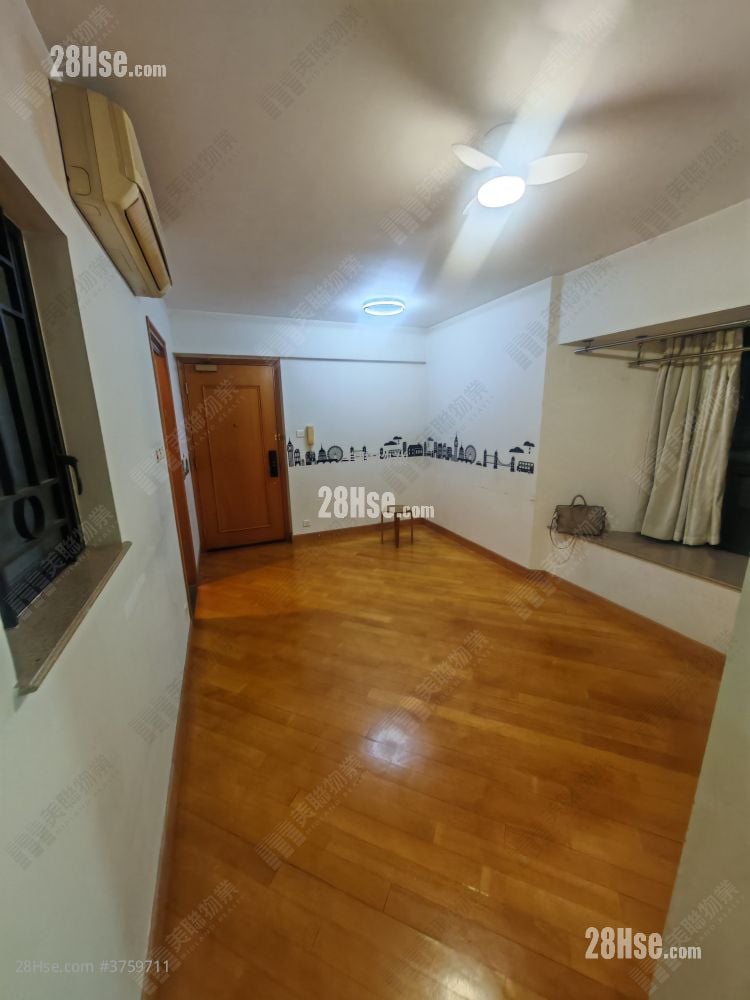 Villa By The Park Sell 2 Bedrooms , 1 Bathroom 397 ft²