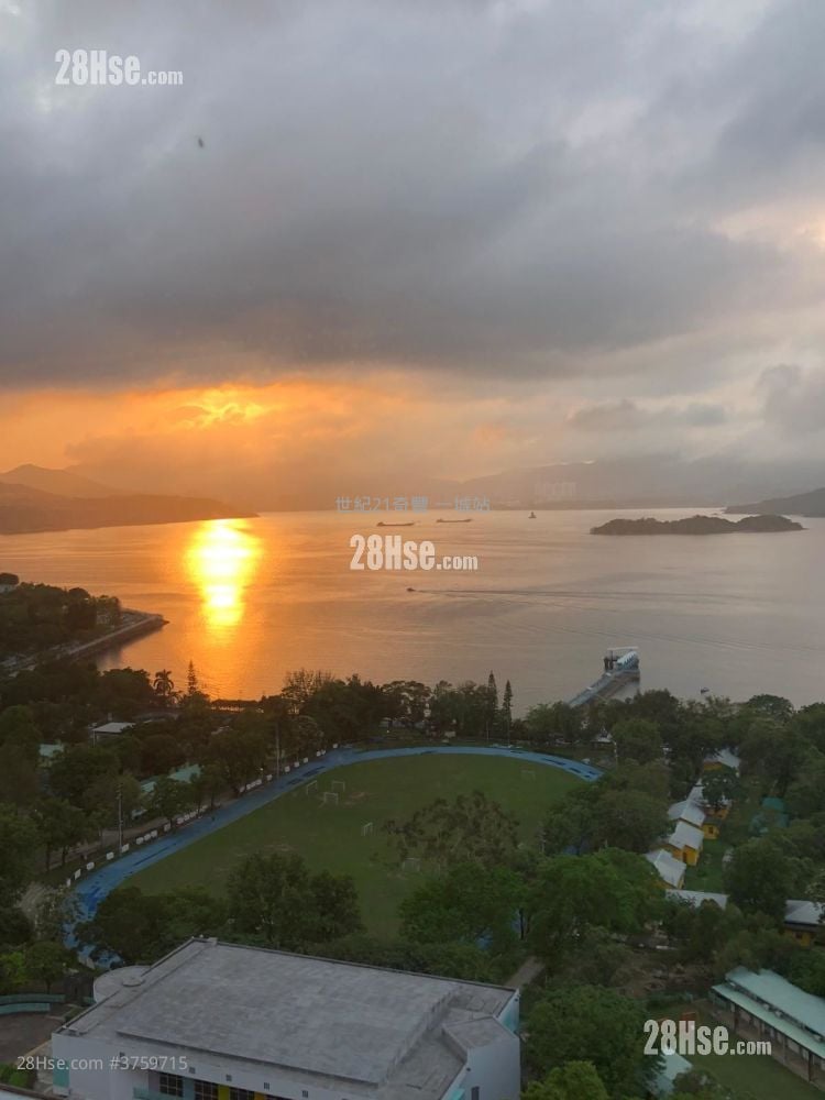 Villa Athena Sell 3 Bedrooms , 2 Bathrooms 727 ft²